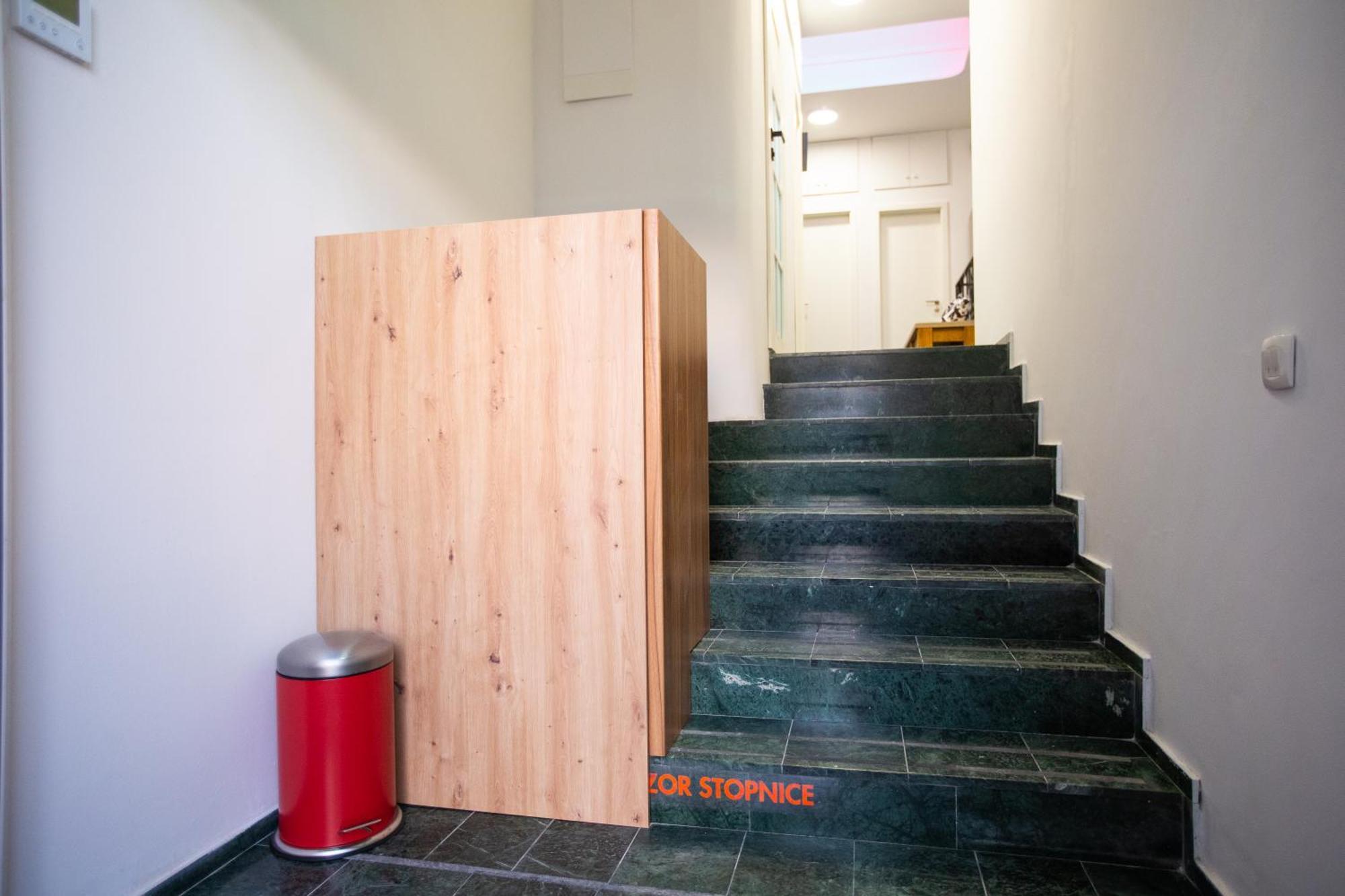 Aisha Hostel Ljubljana Exteriör bild
